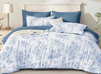 Blue Floral Comforter Set with Shams