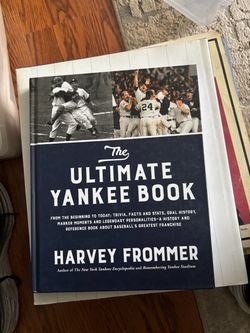 The Ultimate Yankee Book by Harvey Frommer