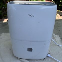 TCL Dehumidifier 