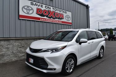 2023 Toyota Sienna