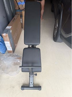 Adjustable Weight Bench