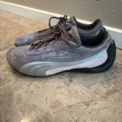 Puma Suede Women’s Sport Shoes Size 8
