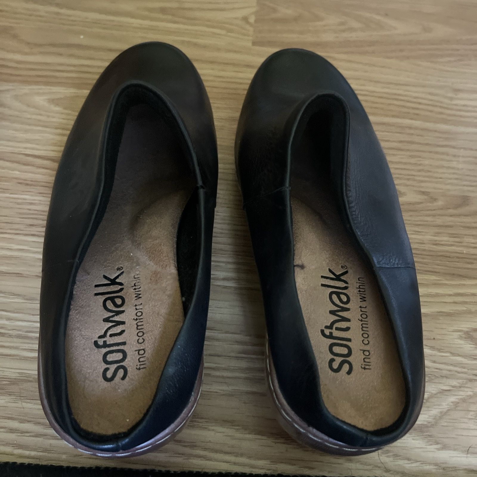 SoftWalk Addie (Cognac) Women's Shoes