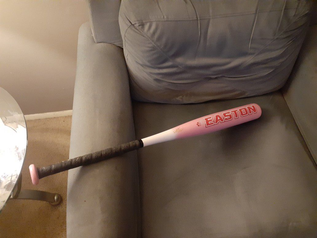 Easton Girls Baseball bat $30 29in