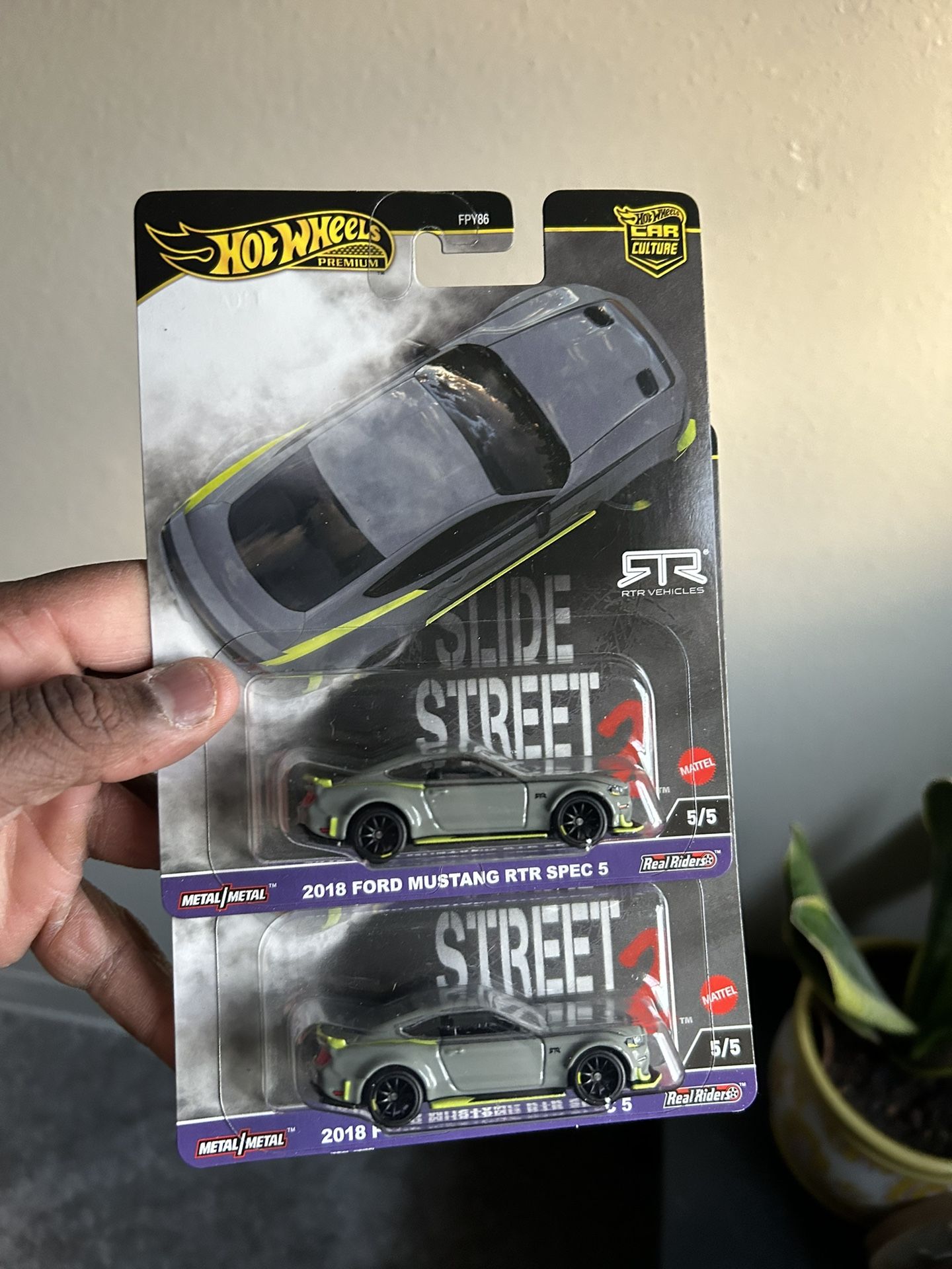 Hot Wheels Premium Mustangs