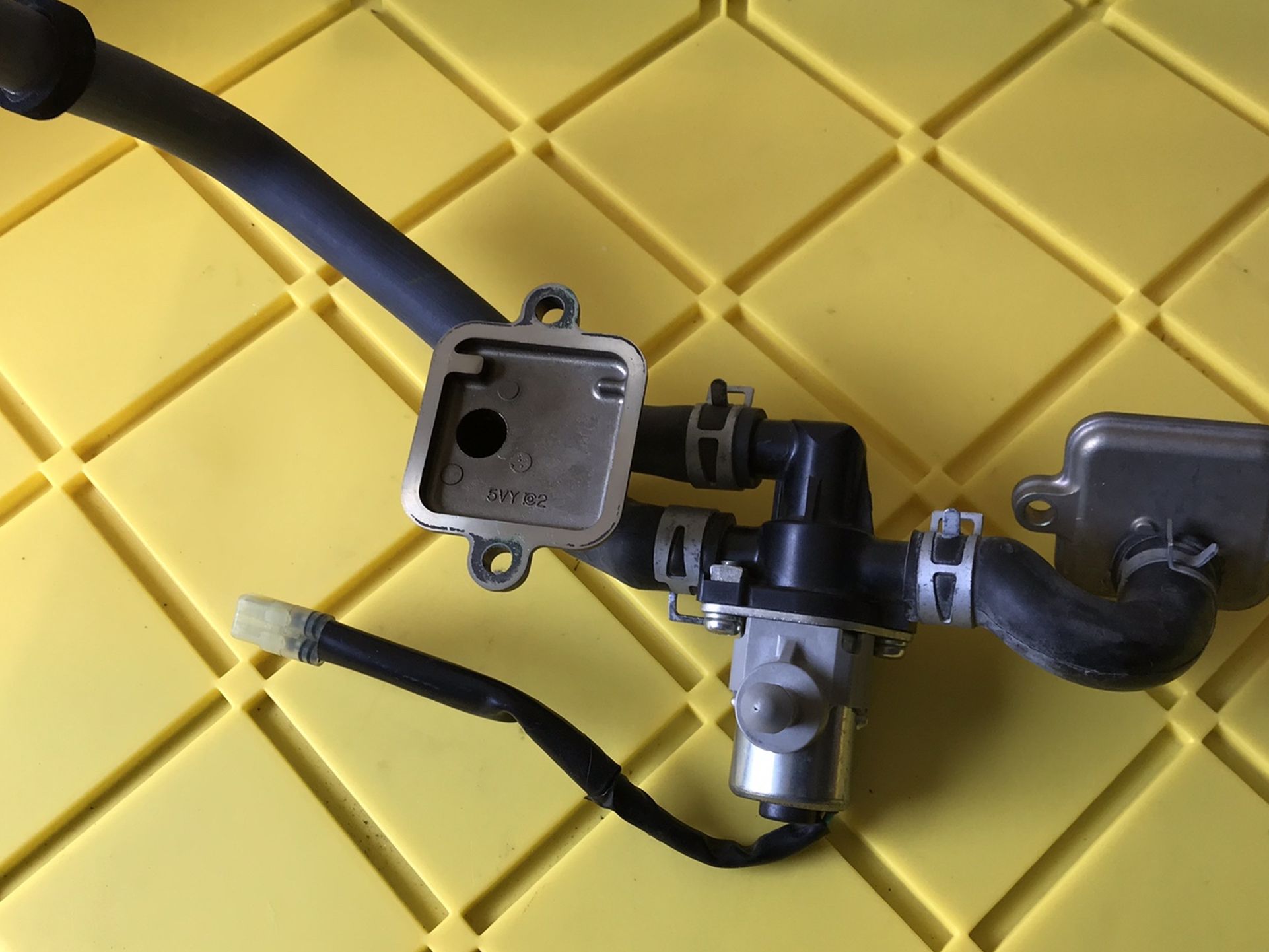 2007-08 Yamaha YZFR1 R1 Air Induction System