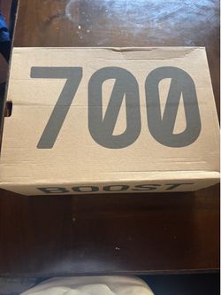 Yeezys 700