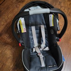 Graco Carseat