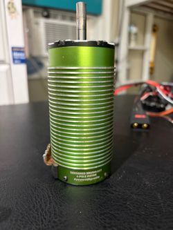 Castle 2028 1100kv, XLX2 combo