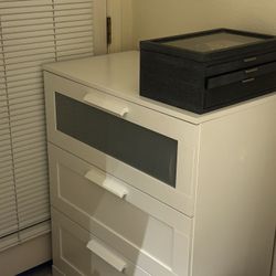 3 Drawer Dresser