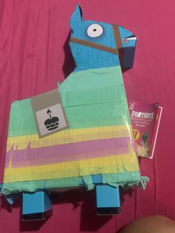Fortnite piñata