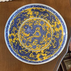 Vintage Chinese Gold Blue Porcelain Dragon Plate