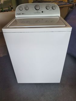 Washer (looks and works like new)