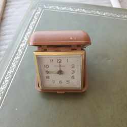 Vintage Travel Alarm Clock..Seth THOMAS