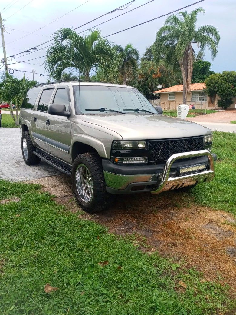 2002 Chevrolet Suburban