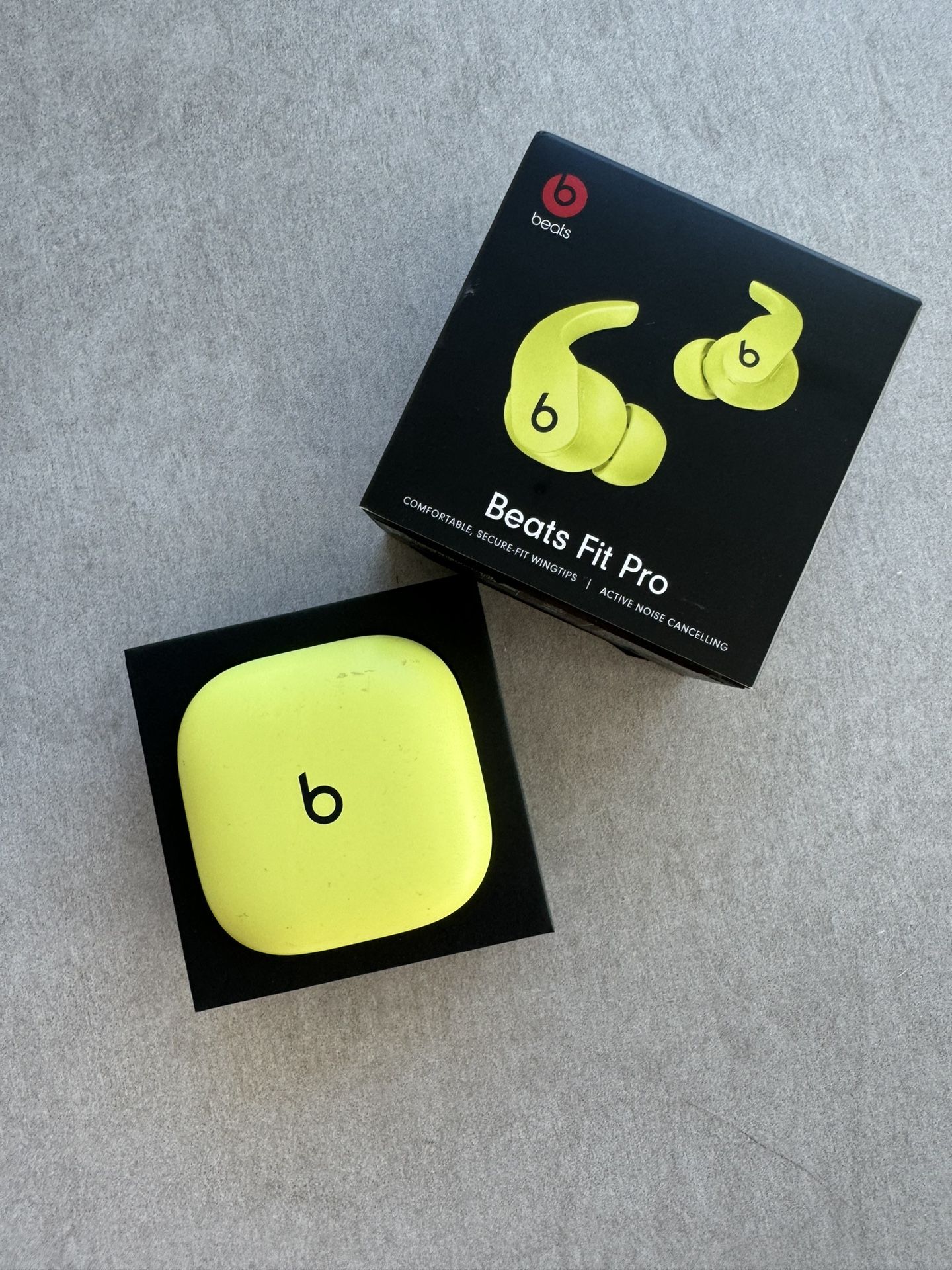 Beats fit Pro Used JUST THE CASE