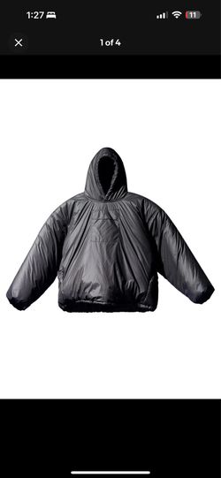 Yzzy gap Balenciagâ puffer