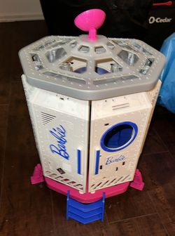 Barbie Spaceship