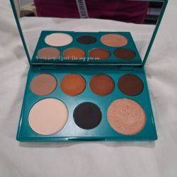 Thrive Cosmetics Perfect Eye Pallette