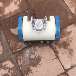 Hayward AquaNaut 200 Automatic Suction Pool Cleaner