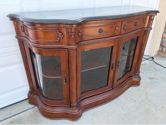 Sideboard