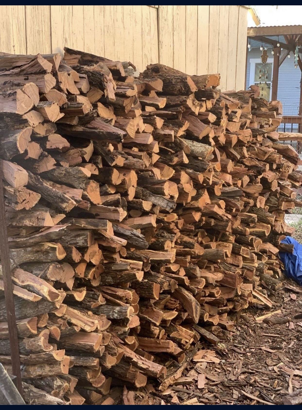 Seasoned Mesquite & Post Oak Firewood