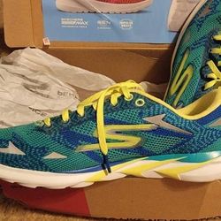 NEW Sketchers Performance GoWalk in Green Blue Yellow. for Sale