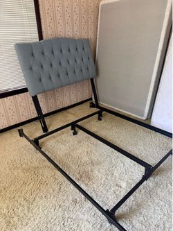 Full - mattress/ box springs/ frame/ headboard