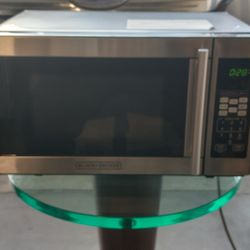 Microwave Oven