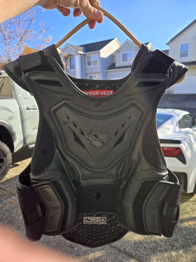 Stryker Vest