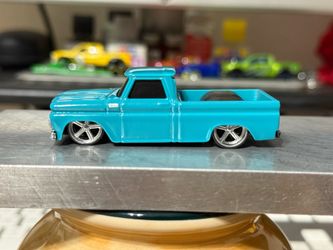 Maisto (Action Force) 1965 Chevy C-10 Truck
