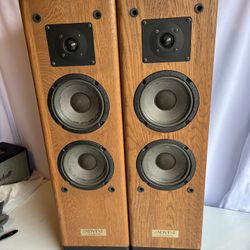 Advent laureate hot sale speakers