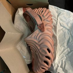 Salehe Bembury Crocs Kuwata 