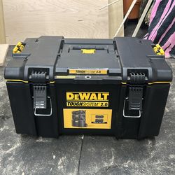 DeWalt Tough System 2.0