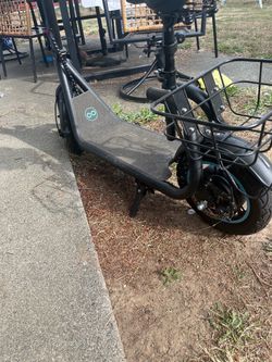Electric scooter