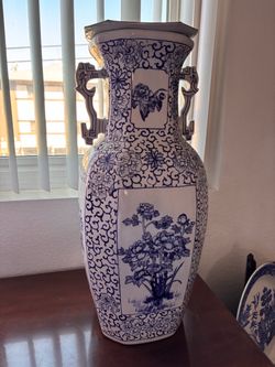 Large 22.5 inches Blue and White Porcelain Vase
