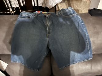 $10 Size 42 Men’s Shorts