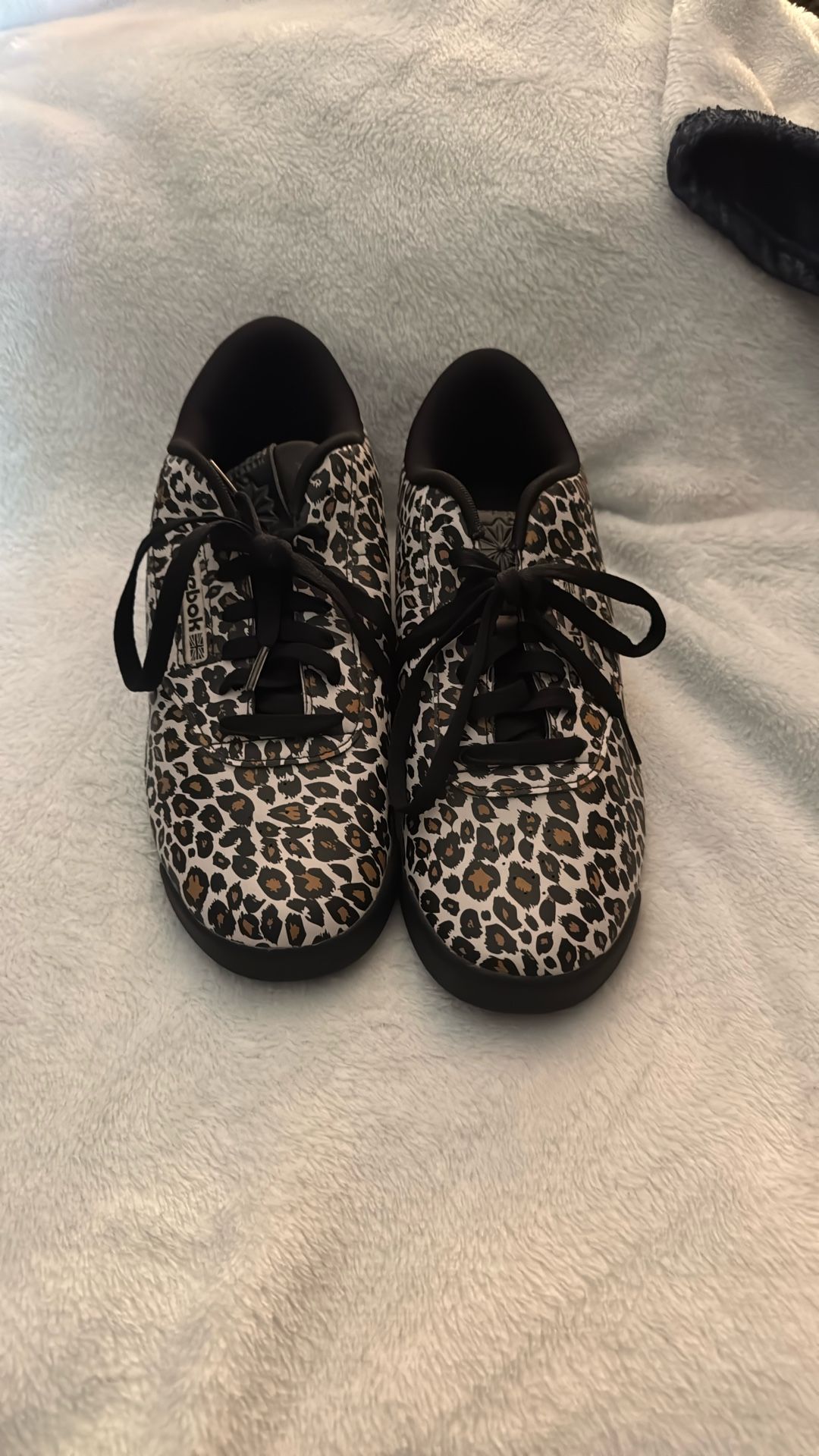 Leopard print Reebok