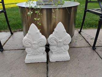 Pair of Vintage Finials