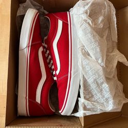 Vans “Old Skool” size 13 Red