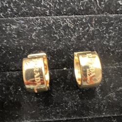 18k Solid Gold Earrings 