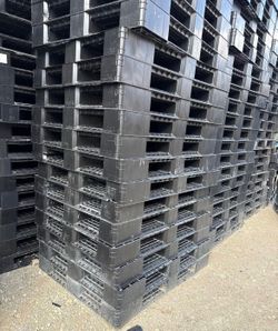 We carry heavy duty plastic pallets 40x48