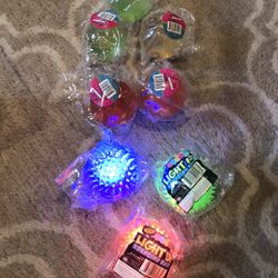 Glitter bouncing balls & Spiky light up balls