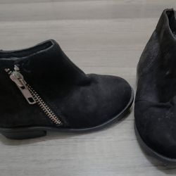 Cat & Jack Black Zip Up Toddler Boots
