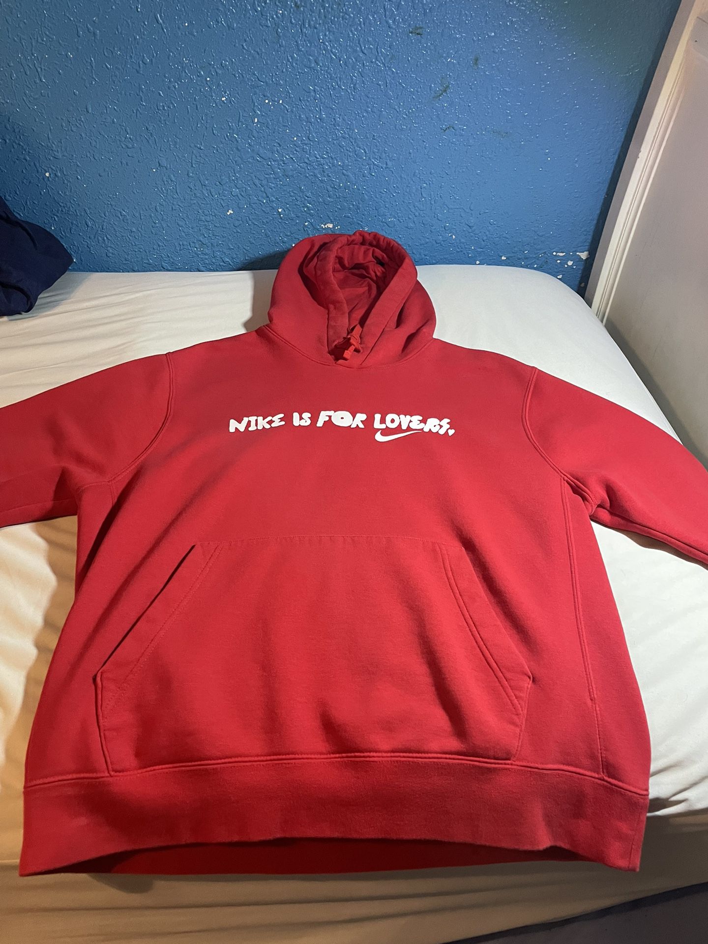 Nike Size Large Men’s Hoodie Red Nike Is For Lovers