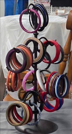 Braclets