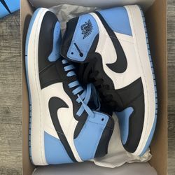 Jordan 1 Unc
