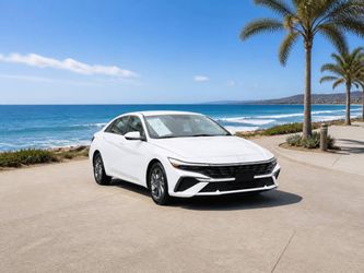 2024 Hyundai Elantra