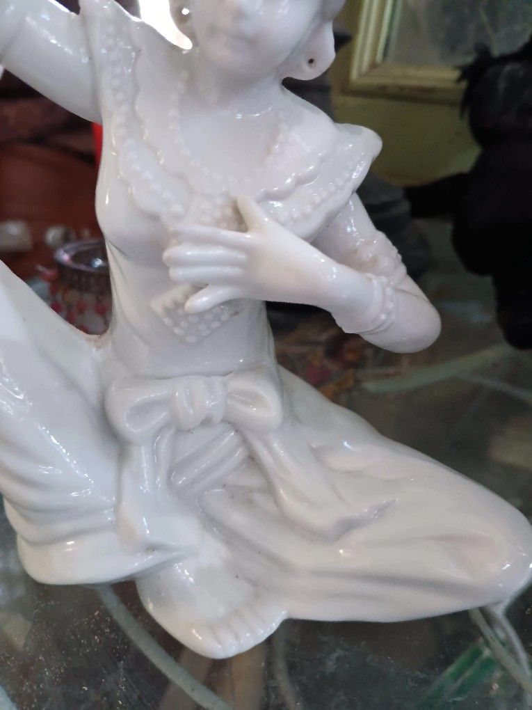 Vintage Thai Siamese Buddha Porcelain Blanc de Chine Temple Dancer Figurine