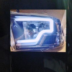 Headlight For A Dodge Ram 2008 2018 LEDs